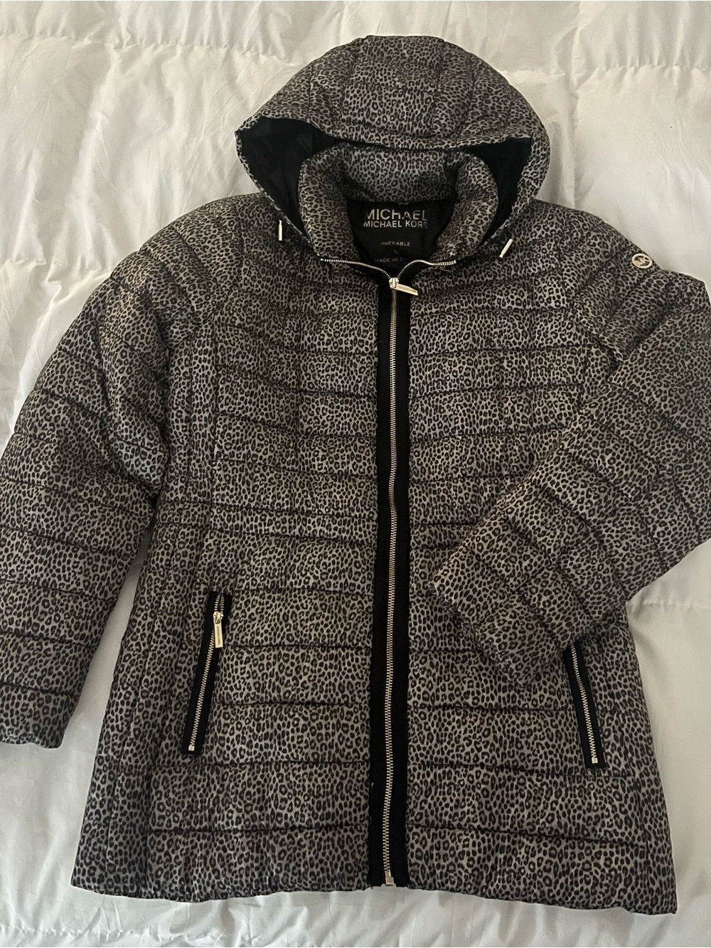 Michael Kors Leopard-Print Quilted Hooded Puffer Coat Sz L